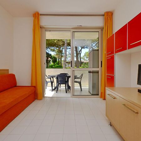 Apartment Parco Hemingway-1 By Interhome Lignano Sabbiadoro Eksteriør billede