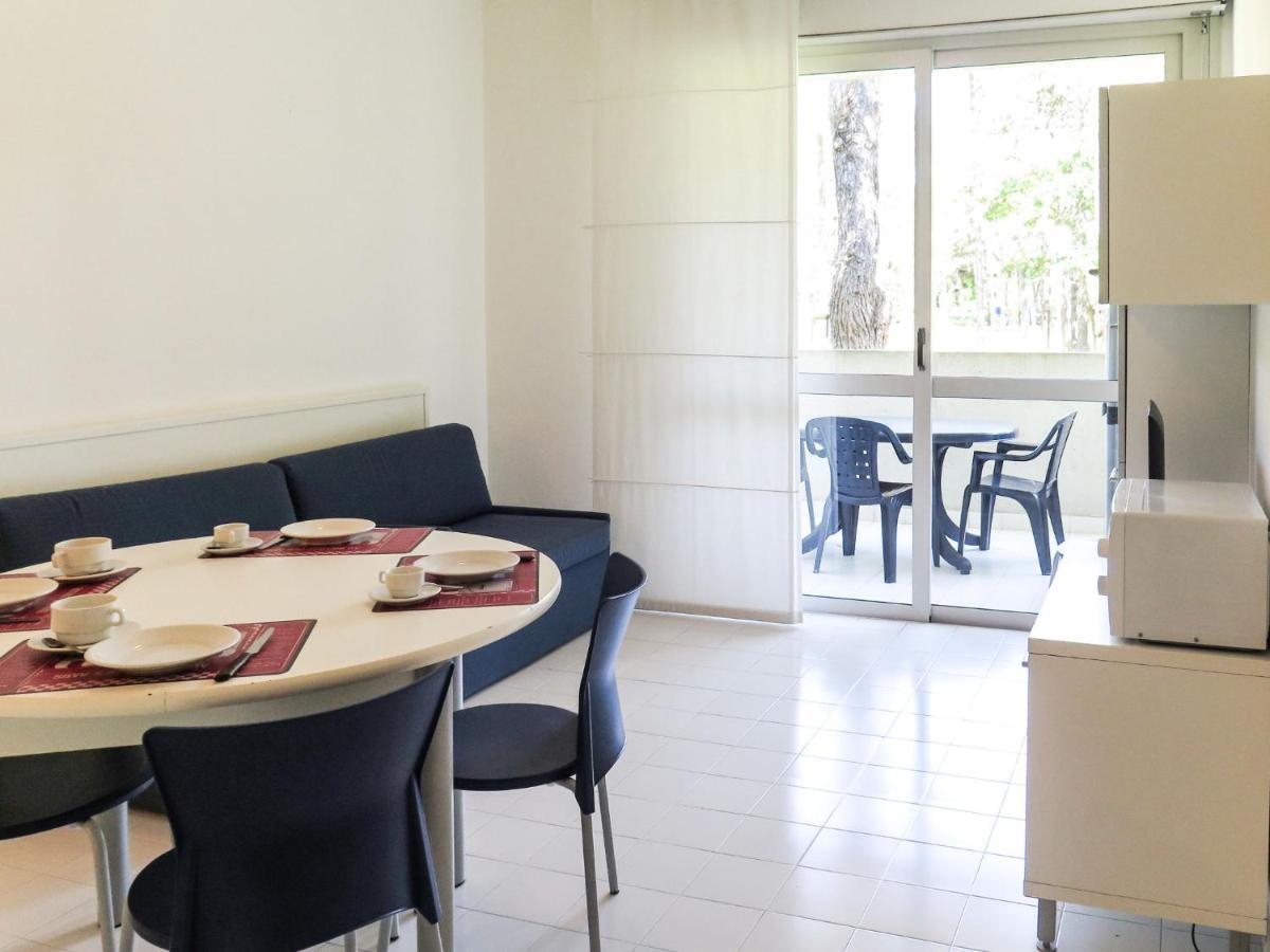 Apartment Parco Hemingway-1 By Interhome Lignano Sabbiadoro Eksteriør billede